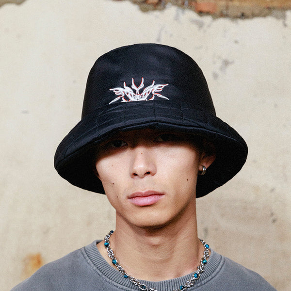 GENZERO bucket hat with braids jodhpur shorts